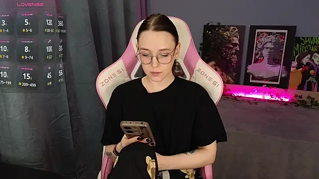 Sweet frosti online show from 04/12/26, 04:05