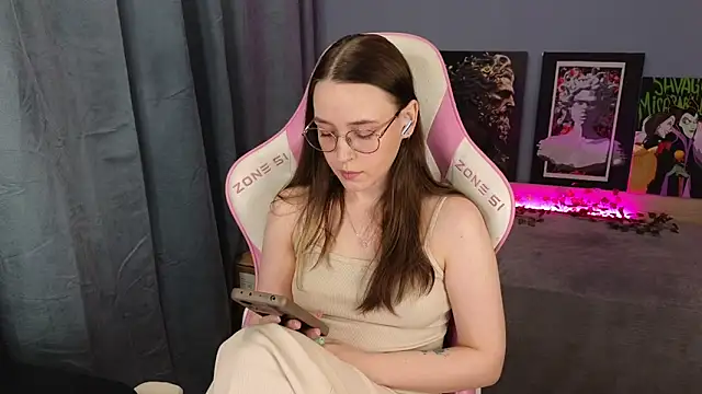 Sweet frosti online show from 05/03/26, 03:44