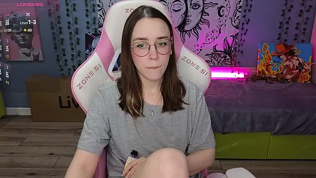 Sweet frosti online show from 09/19/25, 03:32