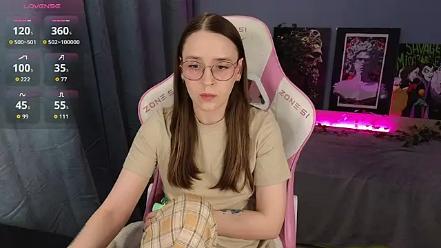 Sweet frosti online show from 04/18/26, 03:31