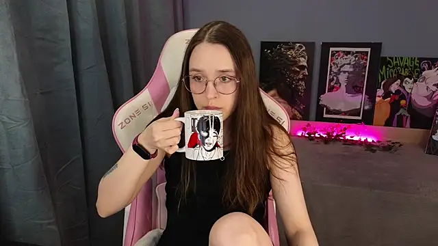 Sweet frosti online show from 05/28/26, 03:14