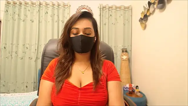 Snapshot of OH-Monica chatting on 12/14/25, 07:30 OH-Monica online show from 12/14/25, 07:30