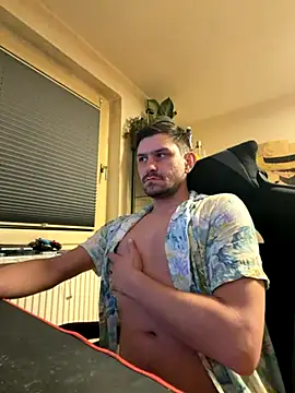 Shaiiboy online show from 11/03/25, 01:33