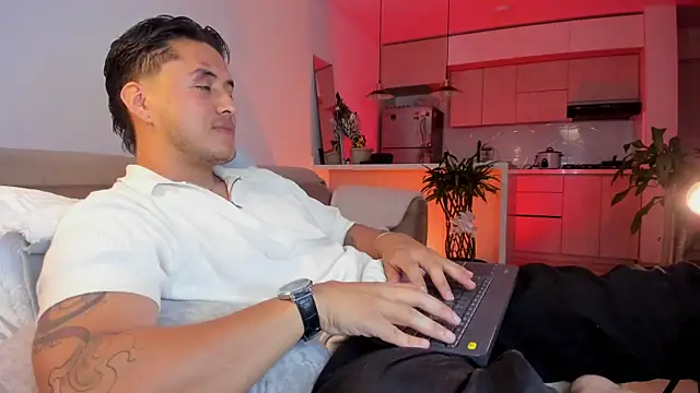 Chriskyle  online show from 01/15/26, 02:15