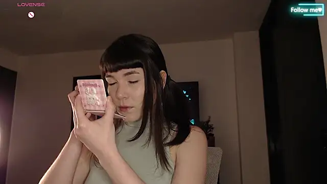 CherryBlossom    online show from 02/07/26, 02:08