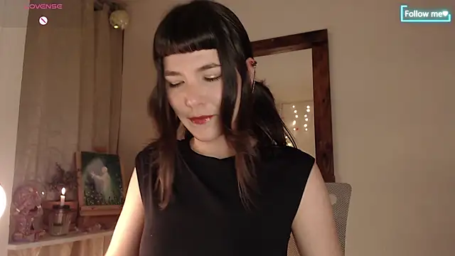 CherryBlossom    online show from 12/05/25, 02:21