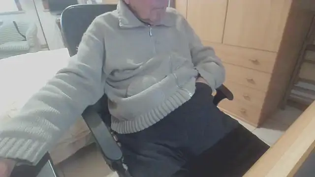 papillonhotofficial online show from 10/05/25, 08:05