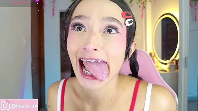 issagarcia online show from 02/23/26, 10:21