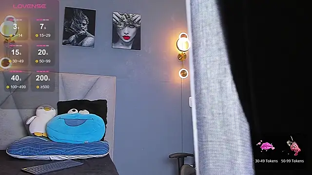 Adrian Torres  online show from 10/19/25, 03:59