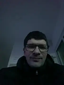Snapshot of Juliano2289 chatting on 07/03/26, 11:39 Juliano2289 online show from 07/03/26, 11:39