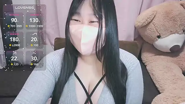 yuinyan3150 online show from 04/08/26, 01:56