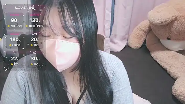 yuinyan3150 online show from 06/05/26, 08:47