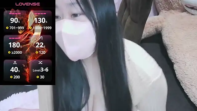 Snapshot of yuinyan3150 chatting on 01/26/25, 10:24 yuinyan3150 online show from 01/26/25, 10:24