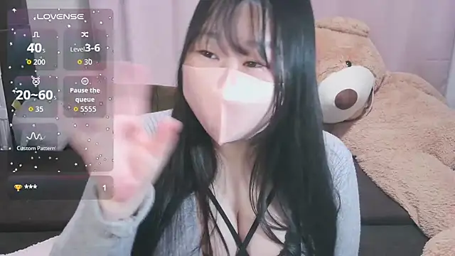 yuinyan3150 online show from 05/12/26, 05:19
