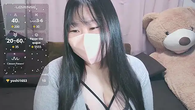 yuinyan3150 online show from 03/15/26, 06:26