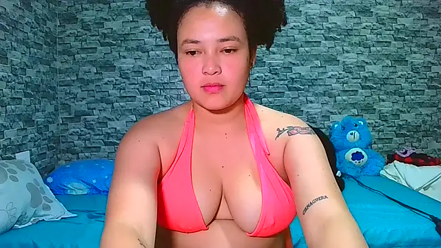 Snapshot of vanellope12 chatting on 11/01/25, 07:19 vanellope12 online show from 11/01/25, 07:19