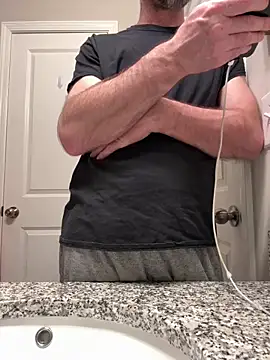 Snapshot of StrokinSnowman chatting on 04/02/26, 02:30 StrokinSnowman online show from 04/02/26, 02:30