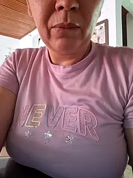 Snapshot of Gimena41 chatting on 12/16/25, 03:38 Gimena41 online show from 12/16/25, 03:38