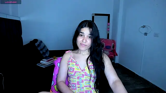 Snapshot of SweetMegan_1 chatting on 10/07/25, 02:12 SweetMegan 1 online show from 10/07/25, 02:12