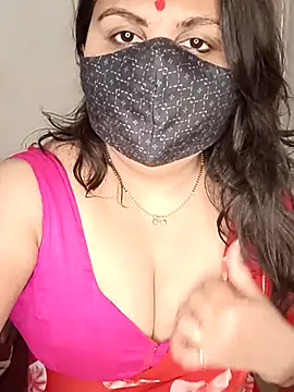Snapshot of Love-priya chatting on 02/25/25, 06:58 Love-priya online show from 02/25/25, 06:58