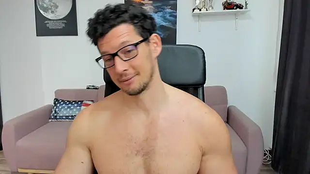 BrutusK08 online show from 03/18/25, 10:28