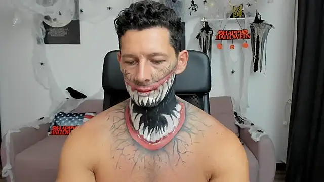 BrutusK08 online show from 10/31/25, 08:49