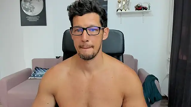 BrutusK08 online show from 09/28/25, 06:09