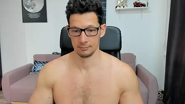 BrutusK08 online show from 03/11/25, 07:35