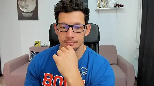 BrutusK08 online show from 11/25/25, 08:14