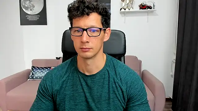 BrutusK08 online show from 10/03/25, 04:47