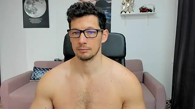 BrutusK08 online show from 03/18/25, 07:22