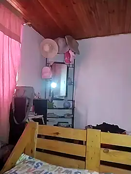 KATYGONZALEZ online show from 07/14/26, 06:03