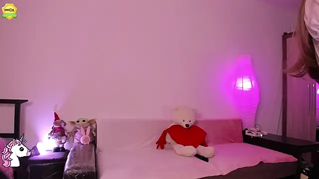 EvaUniporn online show from 06/24/26, 05:11