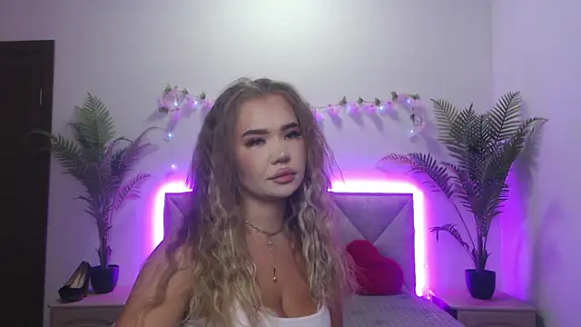 StacyYellig online show from 07/12/26, 07:58