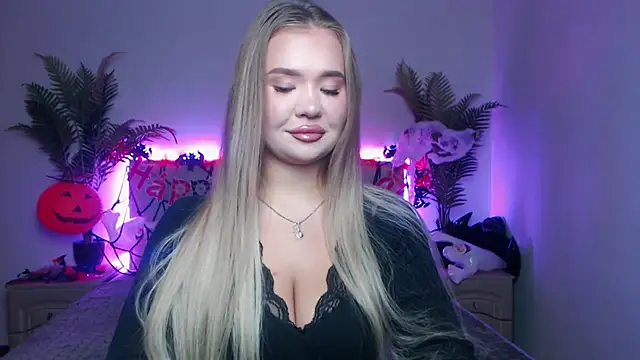 StacyYellig online show from 11/02/25, 08:25