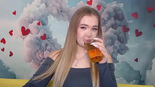 StacyYellig online show from 02/19/25, 07:48