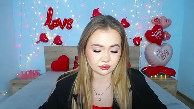 StacyYellig online show from 02/15/25, 06:44