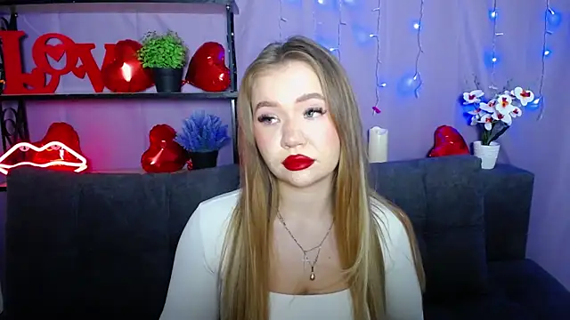 StacyYellig online show from 03/07/25, 06:57