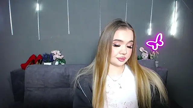 StacyYellig online show from 04/17/26, 08:33