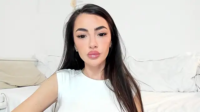 iamjoyxs1 online show from 01/31/26, 08:40