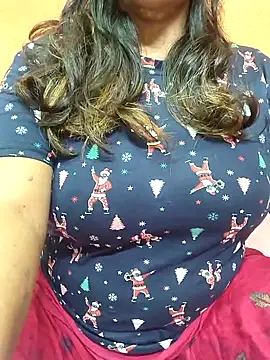 CUTE SOPHIA- online show from 03/19/25, 08:00