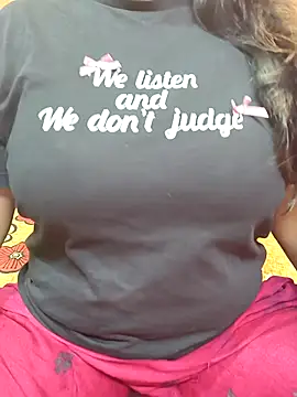 CUTE SOPHIA- online show from 11/16/25, 11:30