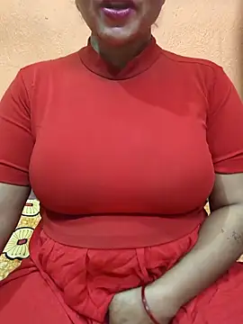 Snapshot of CUTE_SOPHIA- chatting on 04/16/26, 02:12 CUTE SOPHIA- online show from 04/16/26, 02:12