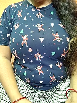 Snapshot of CUTE_SOPHIA- chatting on 07/16/26, 01:24 CUTE SOPHIA- online show from 07/16/26, 01:24