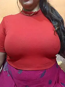 Snapshot of CUTE_SOPHIA- chatting on 03/18/26, 02:48 CUTE SOPHIA- online show from 03/18/26, 02:48