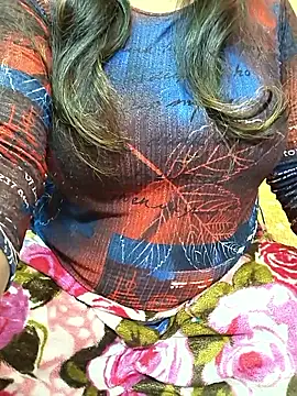 CUTE SOPHIA- online show from 11/17/25, 09:19