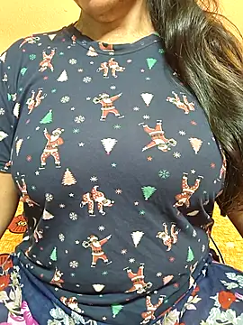 Snapshot of CUTE_SOPHIA- chatting on 03/21/26, 12:45 CUTE SOPHIA- online show from 03/21/26, 12:45