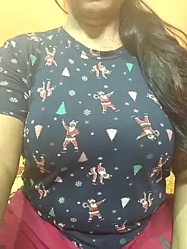 Snapshot of CUTE_SOPHIA- chatting on 04/03/26, 12:28 CUTE SOPHIA- online show from 04/03/26, 12:28