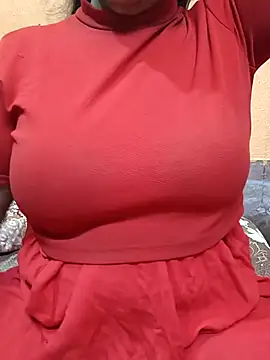 Snapshot of CUTE_SOPHIA- chatting on 03/06/26, 01:11 CUTE SOPHIA- online show from 03/06/26, 01:11