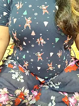 CUTE SOPHIA- online show from 09/30/25, 11:44